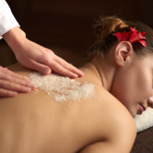 Ritual Relax & Glow: Exfoliación y Masaje de Hidratación